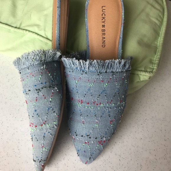 Embroidered Lucky Brand Sandals - Picture 2 of 5